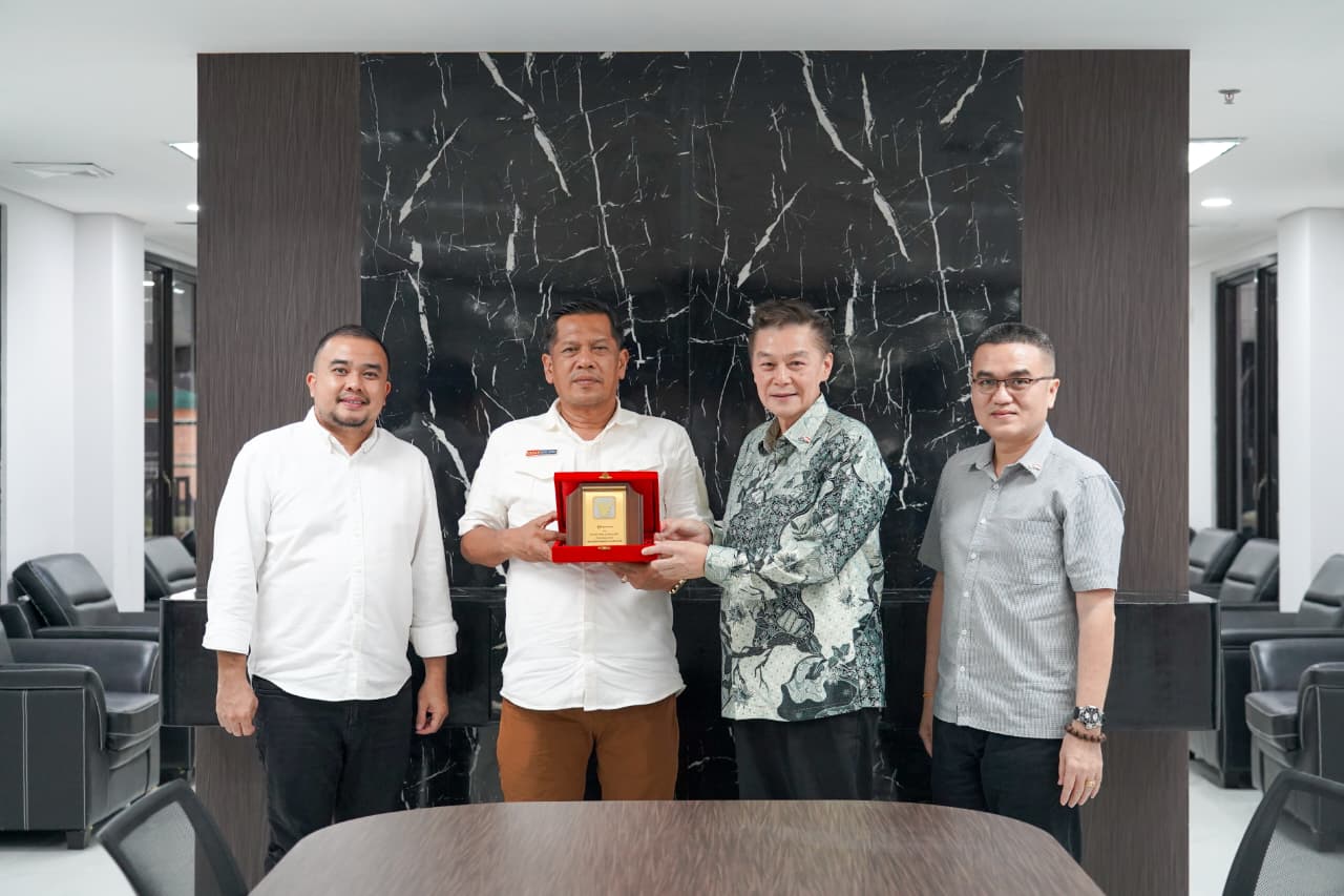 KADISPORA MEDAN MENERIMA AUDIENSI DARI KONSULAT THAILAND